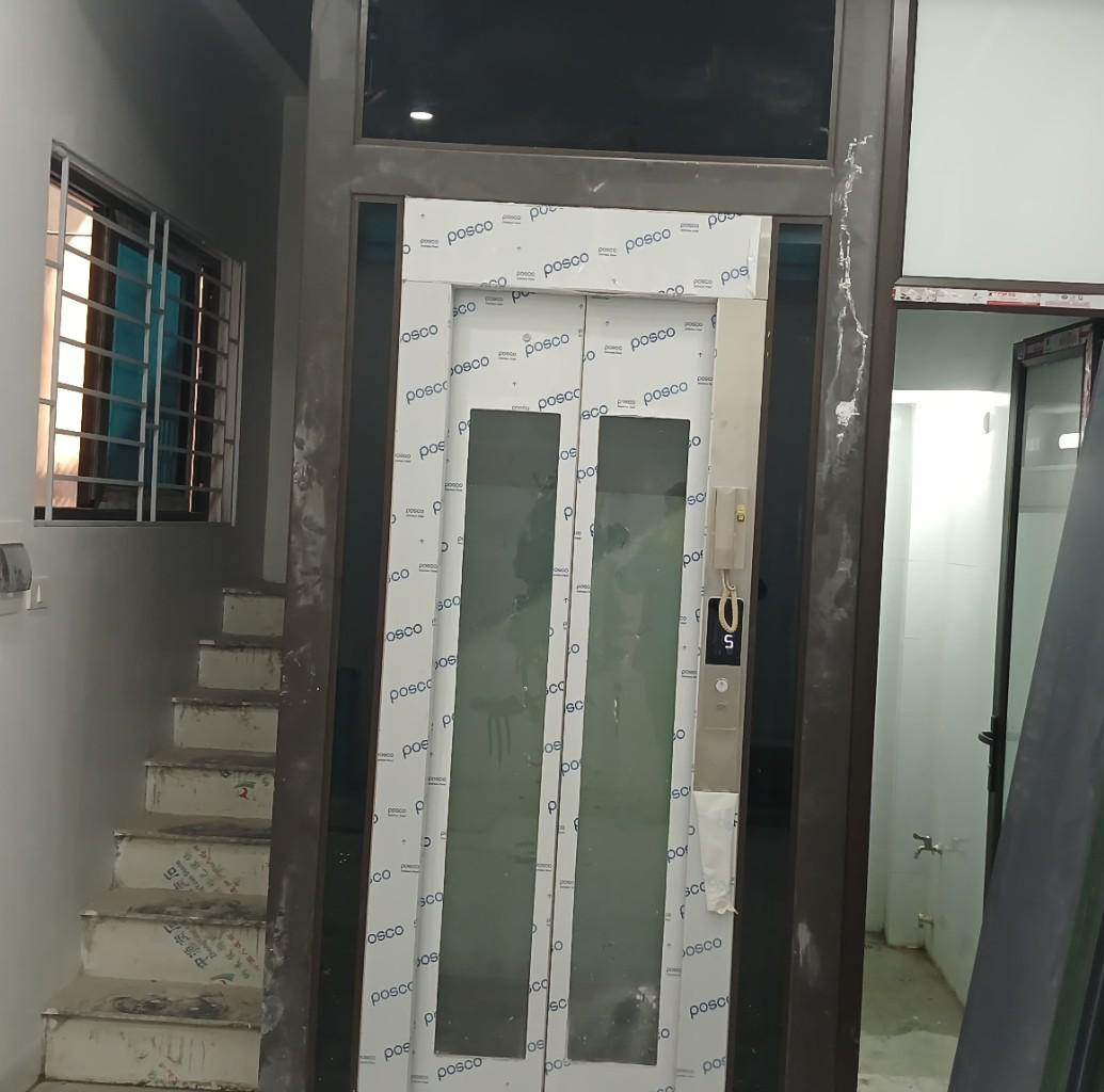 NHÀ 6 TẦNG - THANG MÁY -20M RA Ô TÔ TRÁNH – GẦN SIÊU THỊ, KĐT, TIỆN ÍCH NHIỀU.